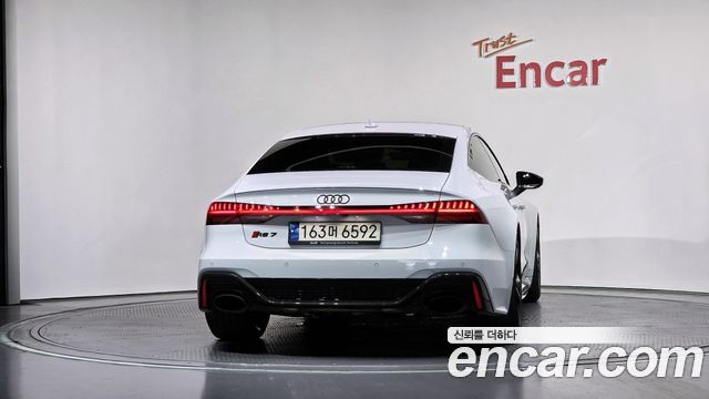 Audi RS7 из Кореи Encar