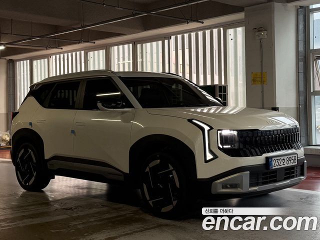 Kia Seltos Gasoline 1.6T 2WD Signature — пробег 785 км — фото 2 из 5