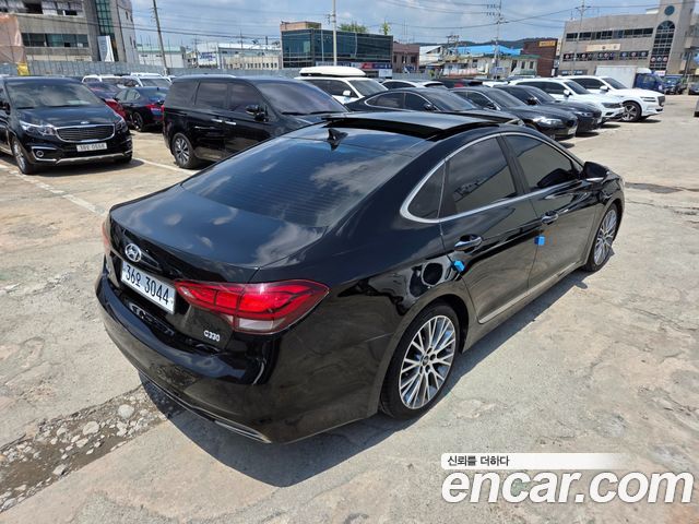 Hyundai Aslan из Кореи Encar