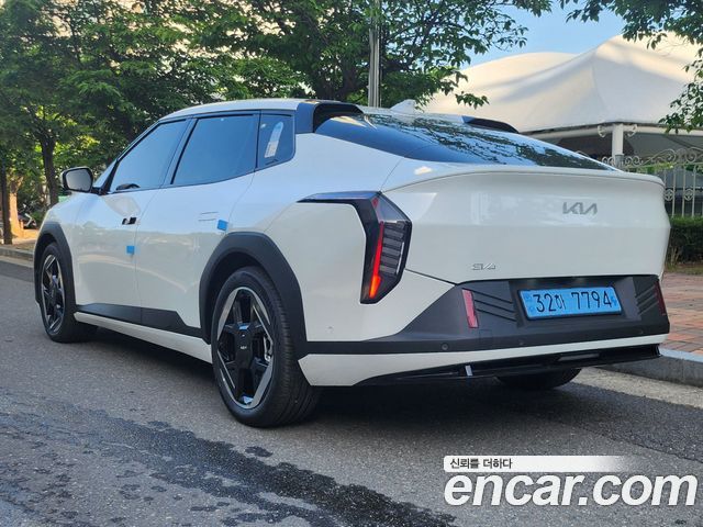 Kia EV4 Long Range 2WD Earth — пробег 726 км — фото 5 из 5