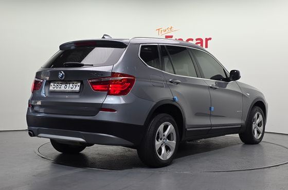 BMW X3 xDrive 20d High — пробег 137 707 км — фото 2 из 5