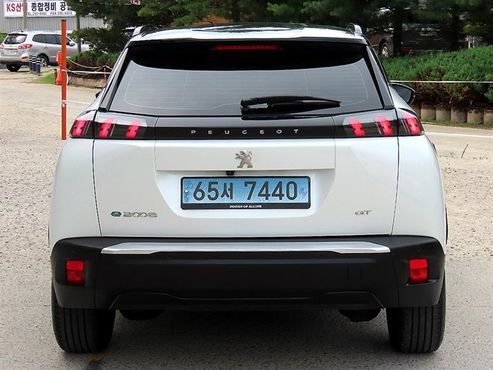 Peugeot 2008 EV GT — пробег 23 183 км — фото 4 из 5