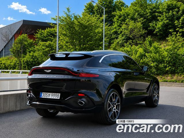 Astonmartin DBX из Кореи Encar