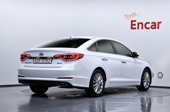 Hyundai Sonata 1.7 Diesel Smart Special — пробег 100 687 км — фото 2 из 5