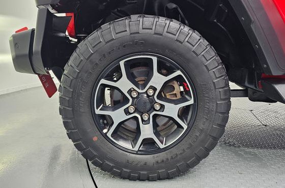 Jeep Wrangler 2.0 Rubicon Power Top 4Door — пробег 33 711 км — фото 5 из 5
