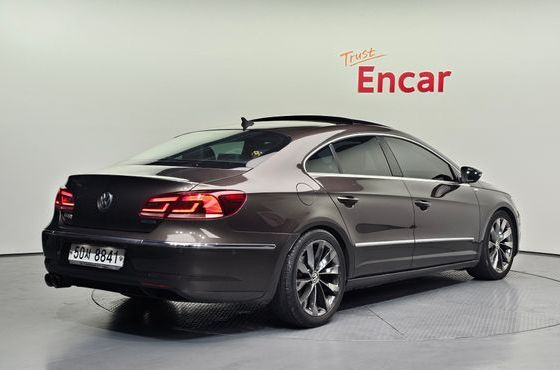 Volkswagen CC 2.0 TDI BlueMotion — пробег 252 886 км — фото 2 из 5