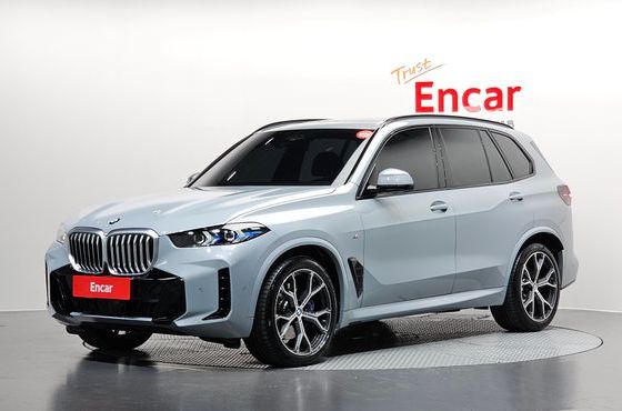 BMW X5 xDrive 40i M Sport — пробег 5 804 км — фото 1 из 5