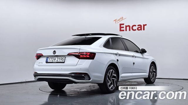 Volkswagen Jetta из Кореи Encar