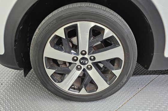 Kia Sportage Diesel 2WD Noblesse — пробег 126 961 км — фото 5 из 5