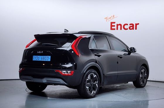 Kia Niro Air — пробег 36 335 км — фото 2 из 5