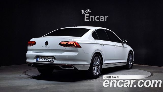 Volkswagen Passat из Кореи Encar