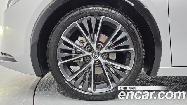 Toyota Prius из Кореи Encar