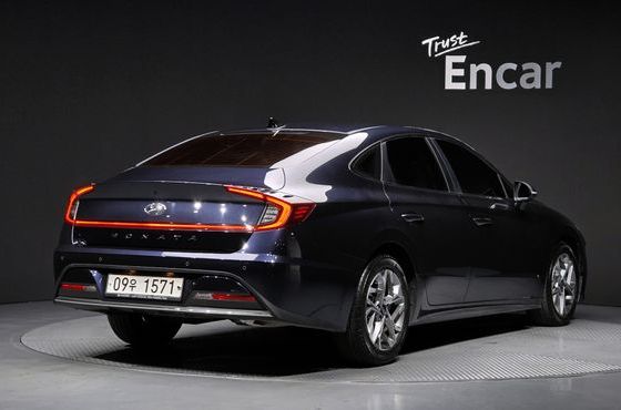 Hyundai Sonata 2.0 Premium — пробег 31 809 км — фото 2 из 5