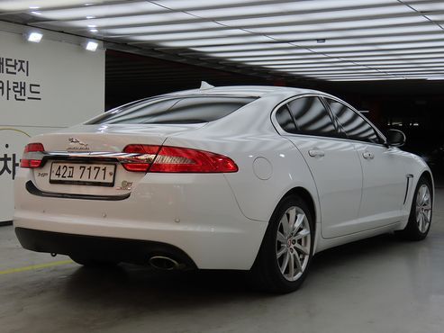 Jaguar XF 2.2D Premium X250 — пробег 112 292 км — фото 3 из 5