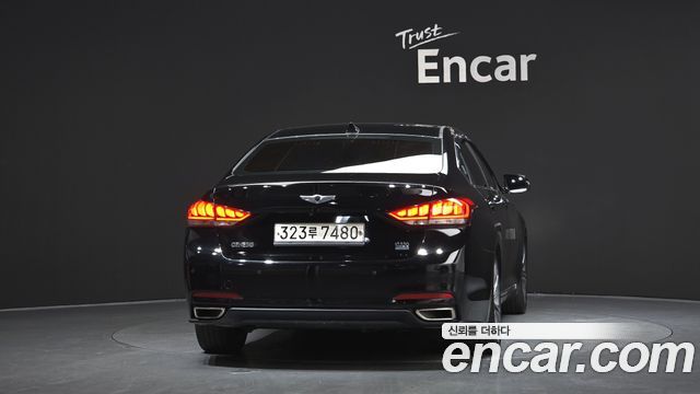 Hyundai Genesis из Кореи Encar