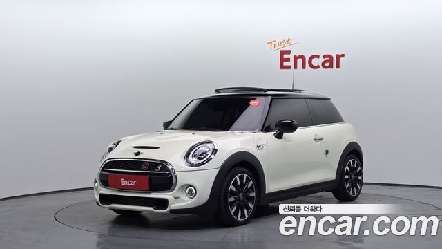 Mini Cooper HIGH 3rd — пробег 46 082 км — фото 1 из 5