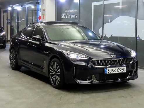 Kia Stinger 2.0 Turbo 2WD Platinum — пробег 69 553 км — фото 1 из 5