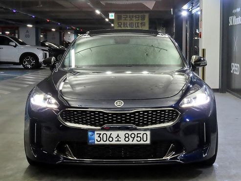 Kia Stinger 2.0 Turbo 2WD Platinum — пробег 69 553 км — фото 2 из 5