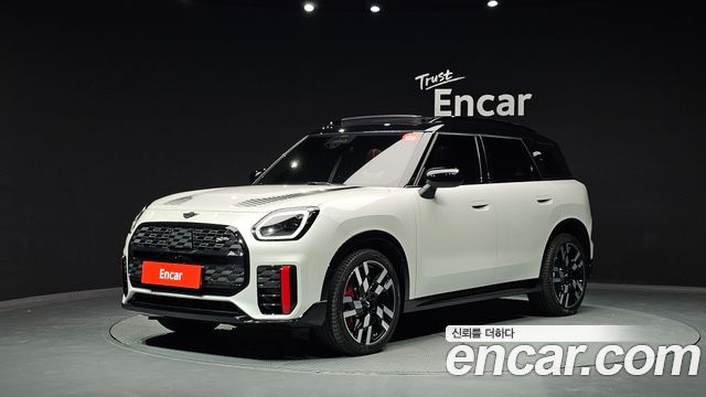 Mini Countryman ALL4 JCW — пробег 4 250 км — фото 1 из 5