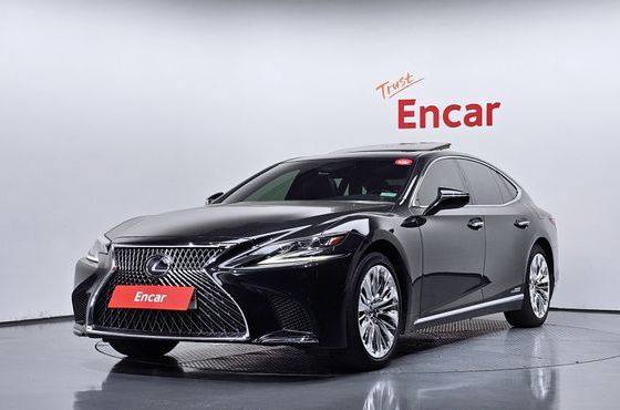Lexus LS 3.5 Platinum AWD — пробег 141 116 км — фото 1 из 5