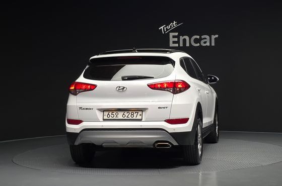 Hyundai Tucson Diesel 1.7 2WD Modern — пробег 88 418 км — фото 4 из 5