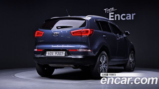 Kia Sportage Diesel 2WD Trendy — пробег 72 541 км — фото 2 из 5