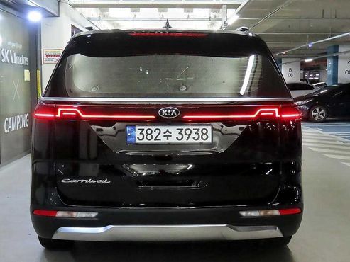 Kia Carnival 9-Seater Signature — пробег 93 343 км — фото 5 из 5