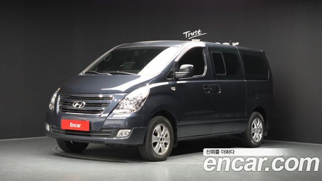 Hyundai Starex 11-Seater Wagon Modern — пробег 51 199 км — фото 1 из 5