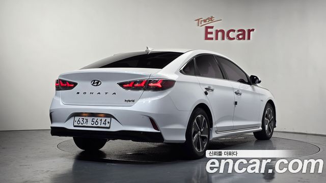 Hyundai Sonata Premium — пробег 185 209 км — фото 2 из 5