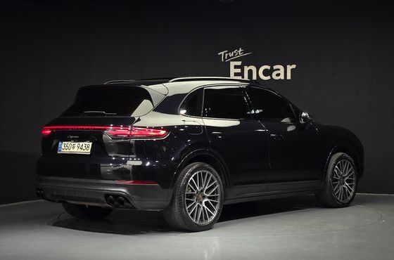 Porsche Cayenne 3.0 — пробег 69 220 км — фото 2 из 5