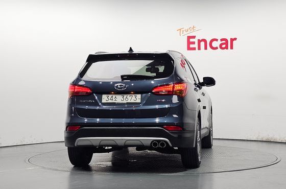 Hyundai Santafe Diesel(e-VGT) 2.0 2WD Premium — пробег 168 619 км — фото 4 из 5