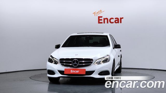 Mercedes-Benz E-Class E220 Bluetec Avantgarde Sport — пробег 145 129 км — фото 3 из 5
