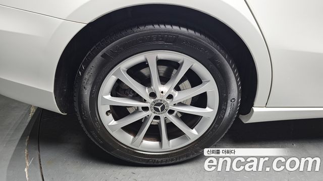Mercedes-Benz A-Class из Кореи Encar