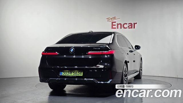BMW 7-Series из Кореи Encar