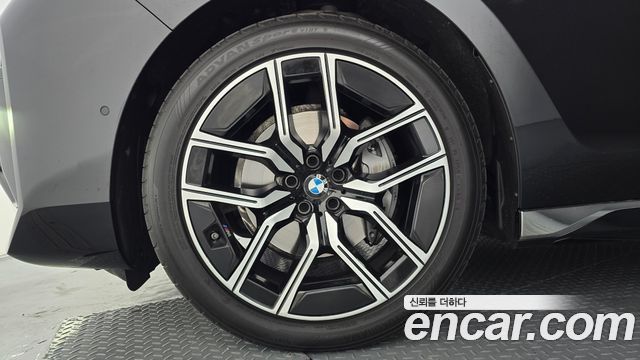 BMW 7-Series из Кореи Encar