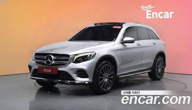 Mercedes-Benz GLC-Class GLC300 4MATIC AMG Line — пробег 51 077 км — фото 1 из 5