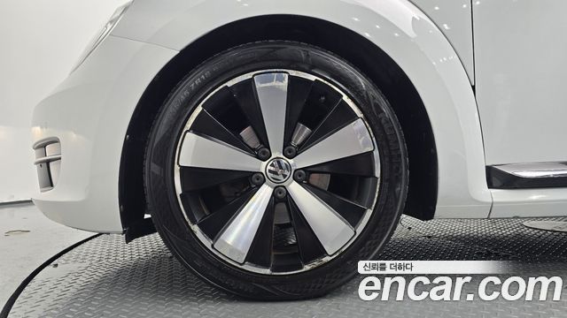 Volkswagen Beatle из Кореи Encar