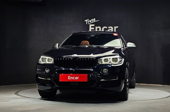 BMW X6 M50d — пробег 141 275 км — фото 3 из 5