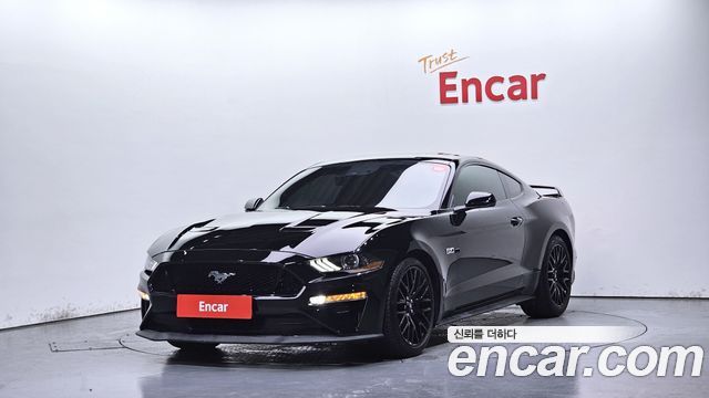 Ford Mustang GT Coupe — пробег 109 316 км — фото 1 из 5