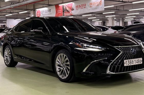 Lexus ES Executive — пробег 56 945 км — фото 3 из 5