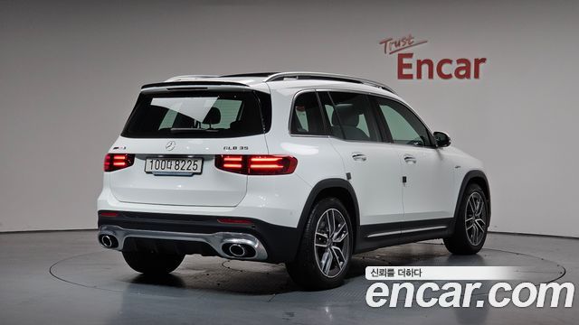 Mercedes-Benz GLB-Class из Кореи Encar