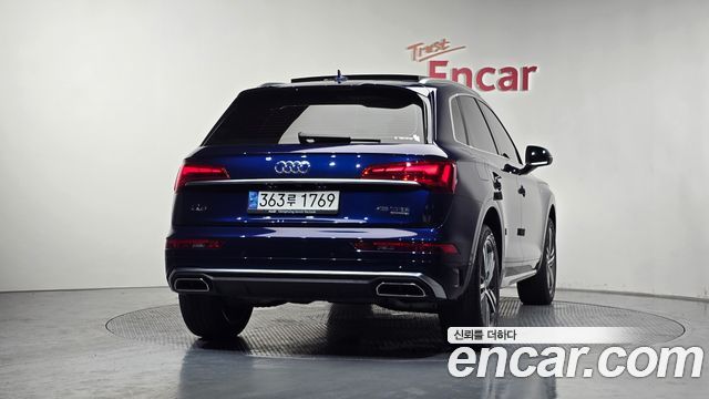Audi Q5 45 TFSI Quattro Premium — пробег 39 403 км — фото 4 из 5