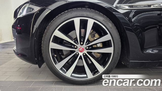 Jaguar XJ из Кореи Encar