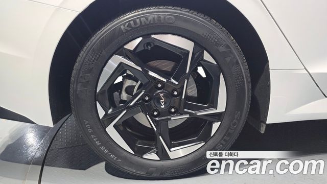 Kia K5 из Кореи Encar