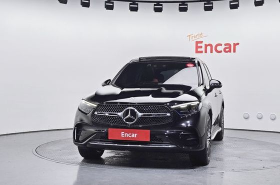 Mercedes-Benz GLC-Class GLC300 4MATIC AMG Line — пробег 48 449 км — фото 3 из 5