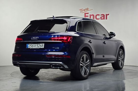 Audi Q5 45 TFSI Quattro Premium — пробег 45 619 км — фото 2 из 5