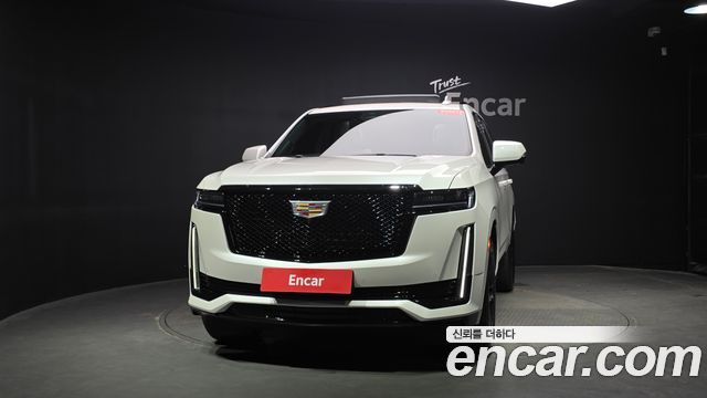 Cadillac Escalade 6.2 Sports Platinum — пробег 22 963 км — фото 3 из 5