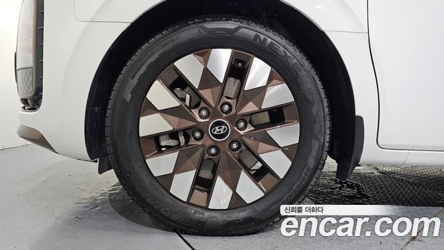 Hyundai Staria из Кореи Encar