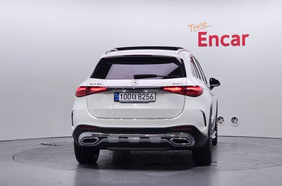 Mercedes-Benz GLC-Class GLC300 4MATIC AMG Line — пробег 11 042 км — фото 4 из 5