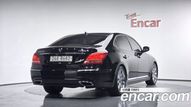 Hyundai Equus из Кореи Encar